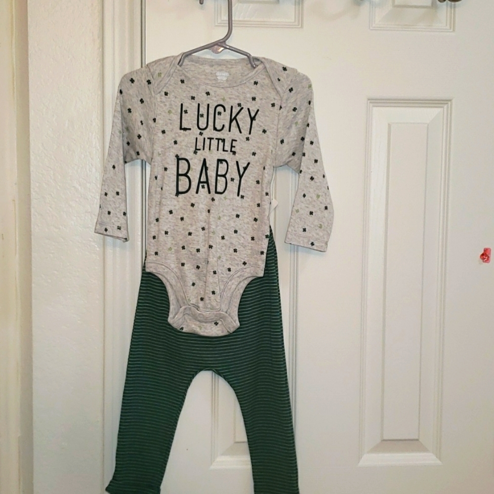 Old Navy St. Patrick's Day 2 piece 12-18m